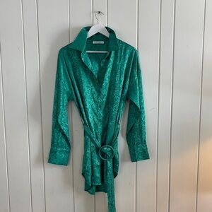 12th Tribe Emerald Satin Robe